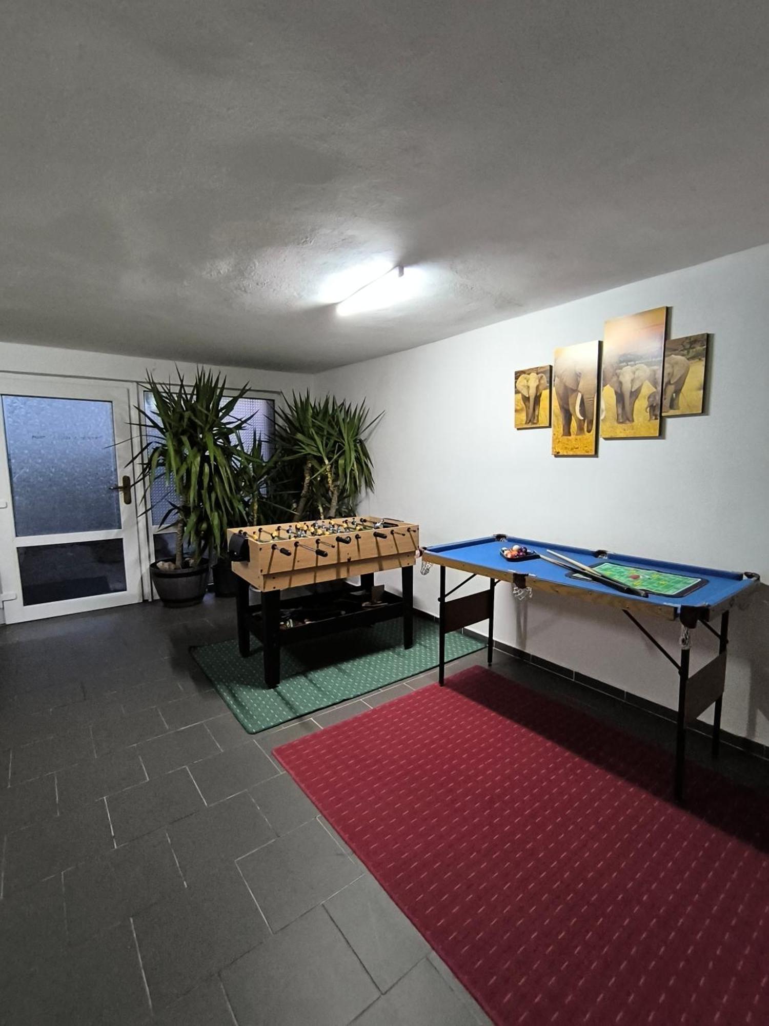 Penzion U Jezu - Ubytovani Pasohlávky Extérieur photo