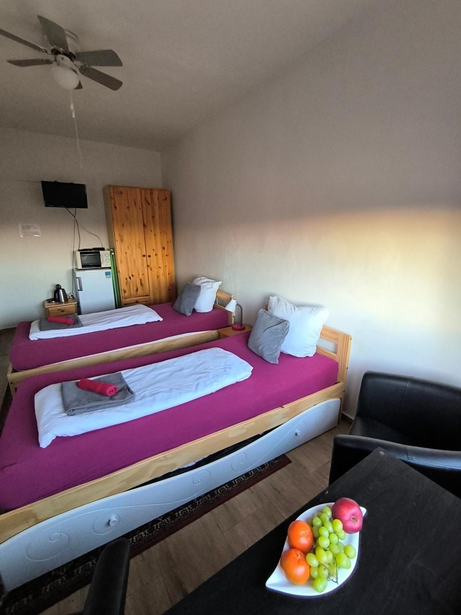 Penzion U Jezu - Ubytovani Pasohlávky Extérieur photo