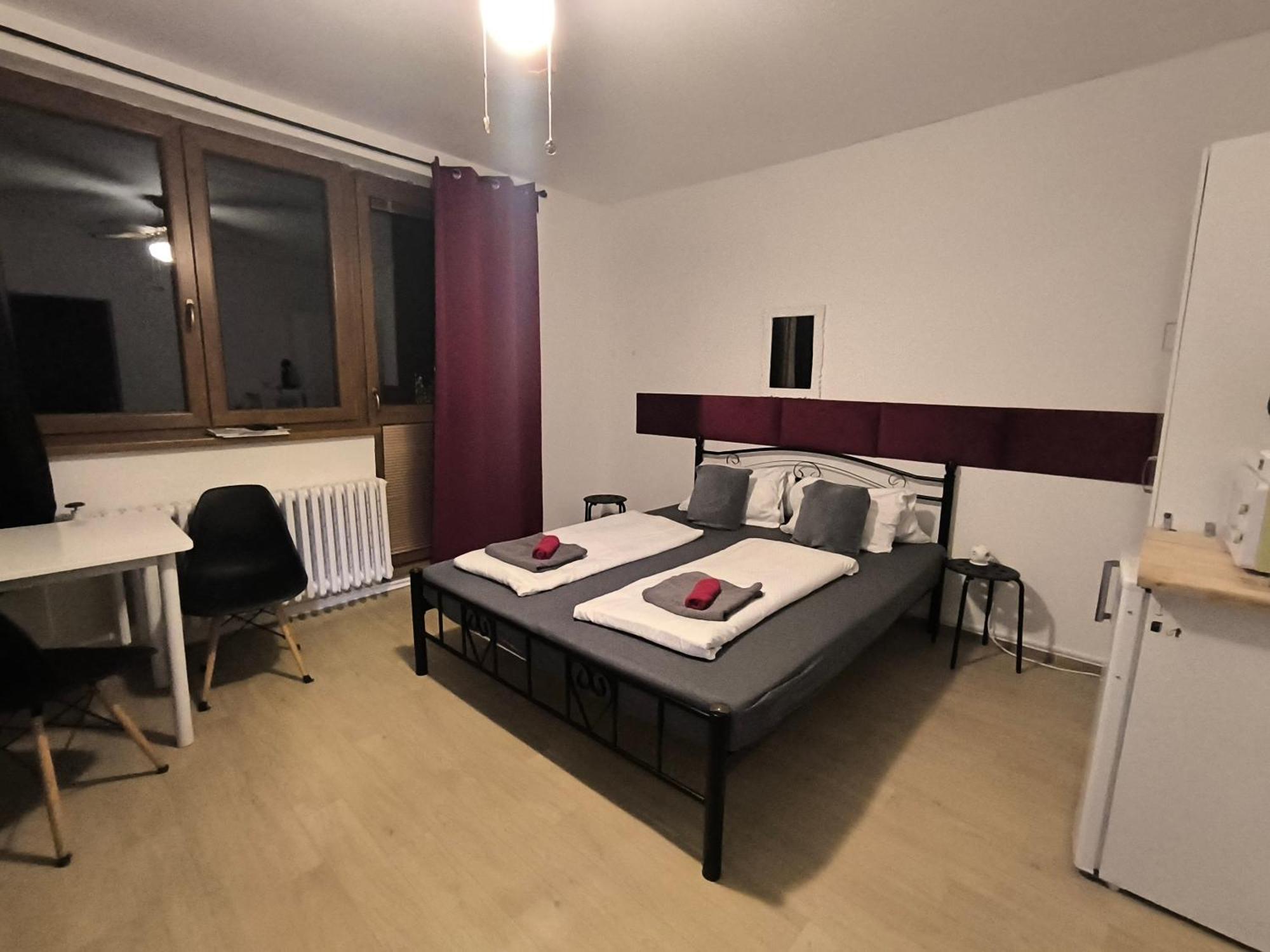 Penzion U Jezu - Ubytovani Pasohlávky Extérieur photo