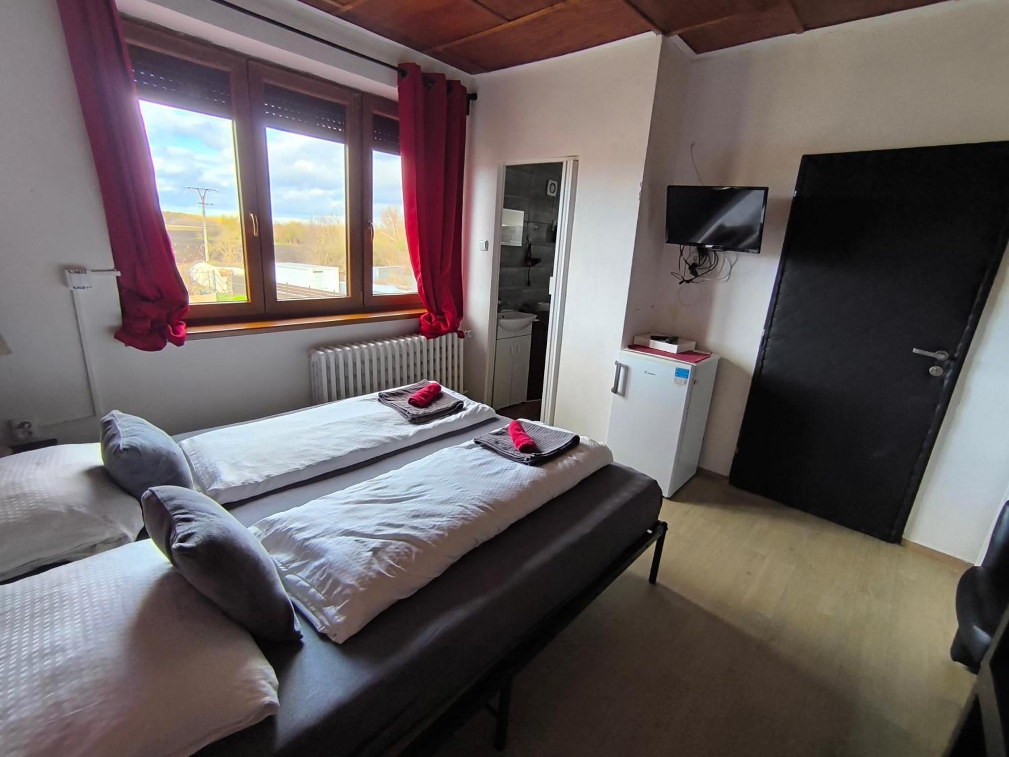 Penzion U Jezu - Ubytovani Pasohlávky Extérieur photo